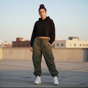 Octopusme Streetwear Parachute Cargo Pants - Olive